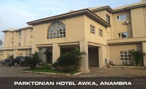 Parktonian Hotel