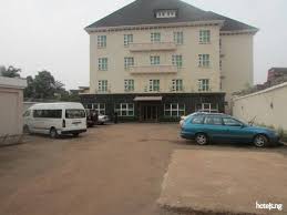 HEARTS HOTEL