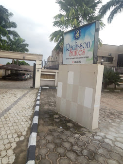 Radisson Suites