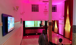 Motel De Plaza