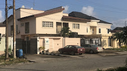 Larry Mitchelle Hotel And Suites