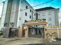 Modiza Suites