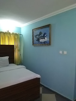 RichAnthonio Suites