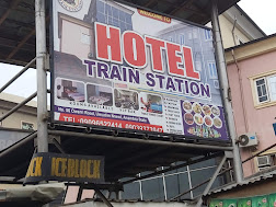 Hotel Train station