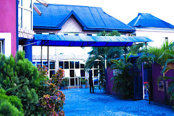 Lakewood Hotel in