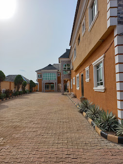 Phisbond Hotel Ltd