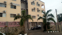 Mildy Lodge N Apartments