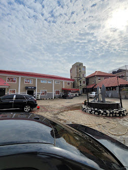 Adolak International Hotel