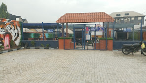 Manyxville Hotel