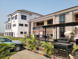 Kawruky Hotel Benin - Giwamu