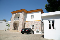 Sonia's Beauty Bar (now known as Inspire Beauty Bar)