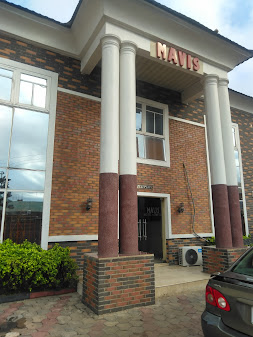 Mavis Suites