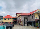 Owee Hotel Exclusive Apartment and Suites Festac