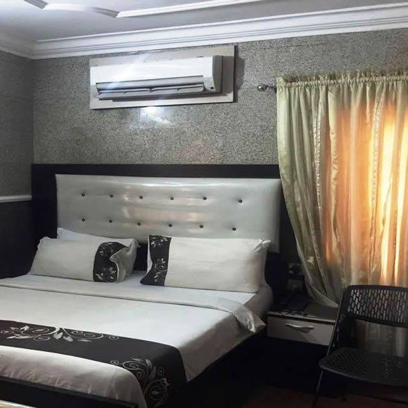 Le Brigadier Hotel