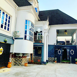 TANA CASTLE HOTEL