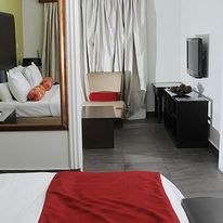 Maple Cottage Hotel