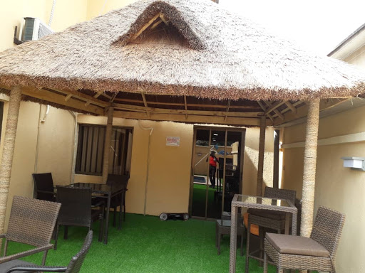 H53 SUITES