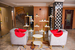 Golden Tulip Garden City Hotel