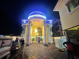 Vatican City hotel &amp; Suites