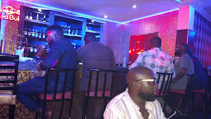 Supreme Lounge & Bar