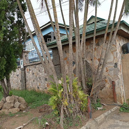 Fullife Hotel