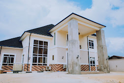 Camp Gee Hotels