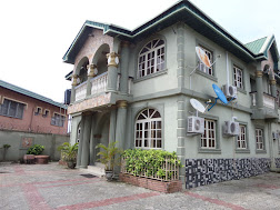De-Zenith Hotel