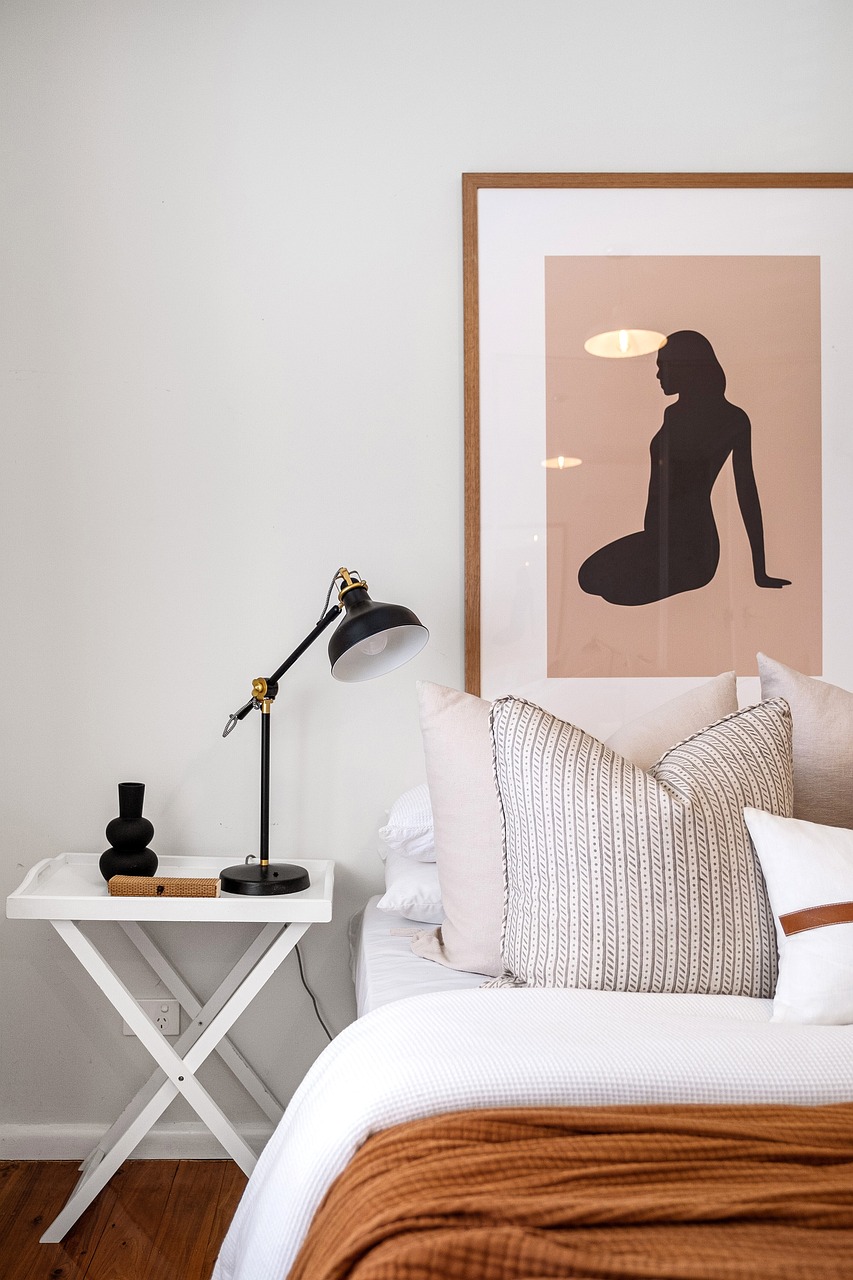 Veronica Suites