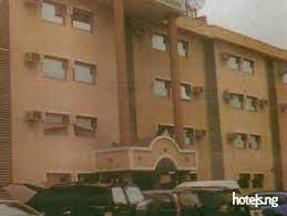 Elomaz Hotels