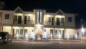 De Xambdra International Hotel