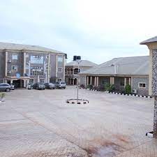 Rosrit Hotel & Suites