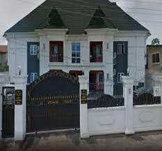 The Oaks Apartel
