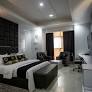 Caesar's Luxury Hotel