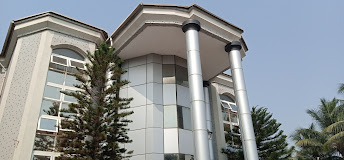 De Lankaster Hotel &amp; Suites