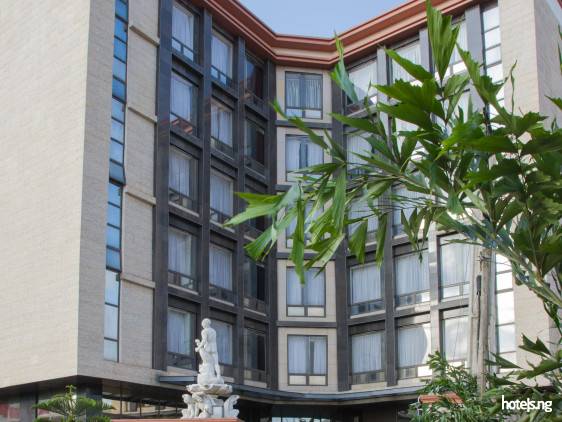 Golden Tulip Essential Airport Hotel