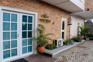 Pious Court - Double Room with Garden View