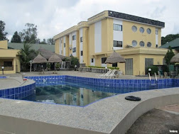 La Monde Hotel