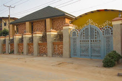Owees Place