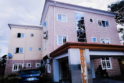 Amaru Royale Hotel &amp; Suites