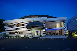 Summerset Continental Hotel