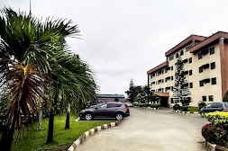 Villa Park Hotel and Suites