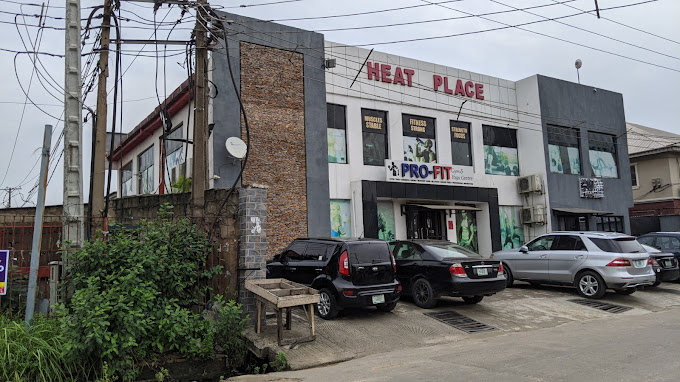 Pro-Fit : Gym & Yoga Centre